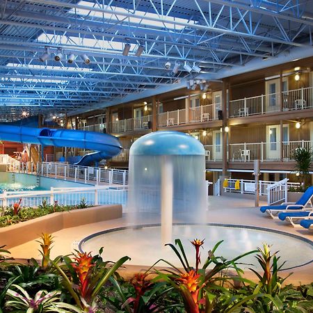 Travelodge By Wyndham Ottawa West Exterior photo