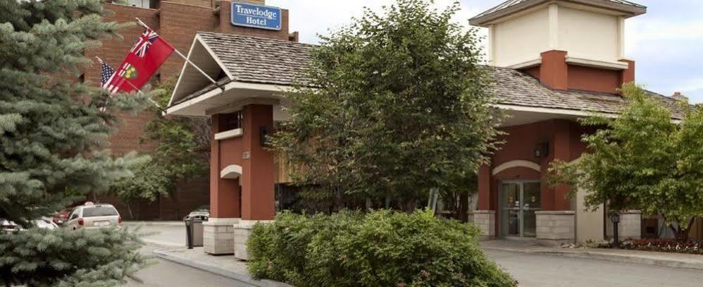 Travelodge By Wyndham Ottawa West Exterior photo